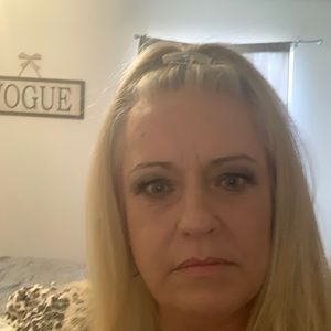 Meet your Posher, Gina